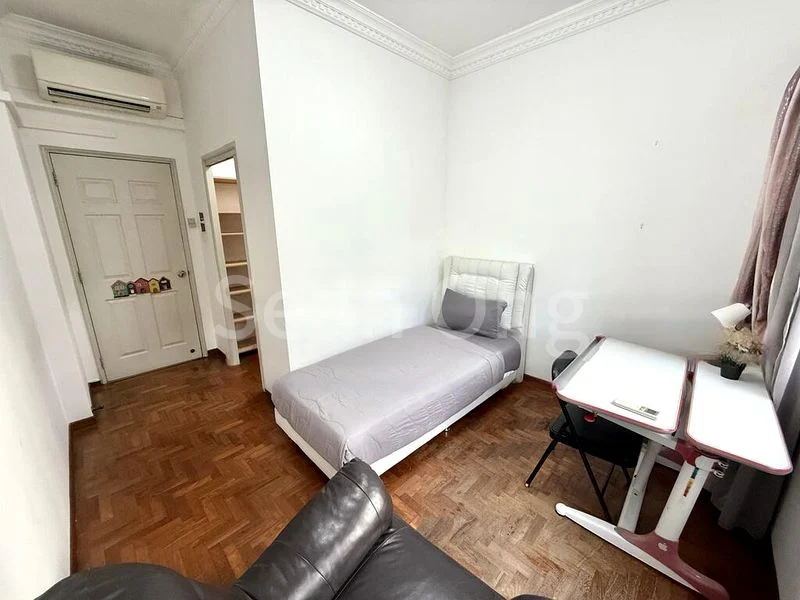 Common Room (Condo) for Rent in Ritz Mansion - Image 2