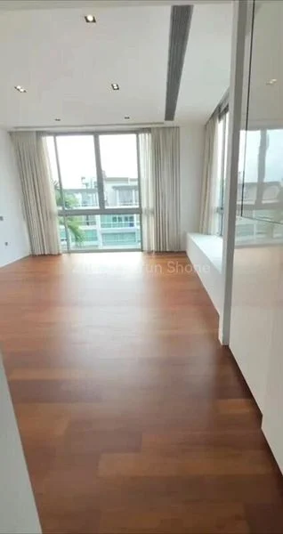 4 Bed Apartment (Condo) for Rent in  The Oliv - Image 3