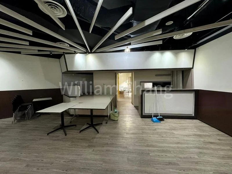 Shop / Shophouse for Rent: City Gate - Image 1