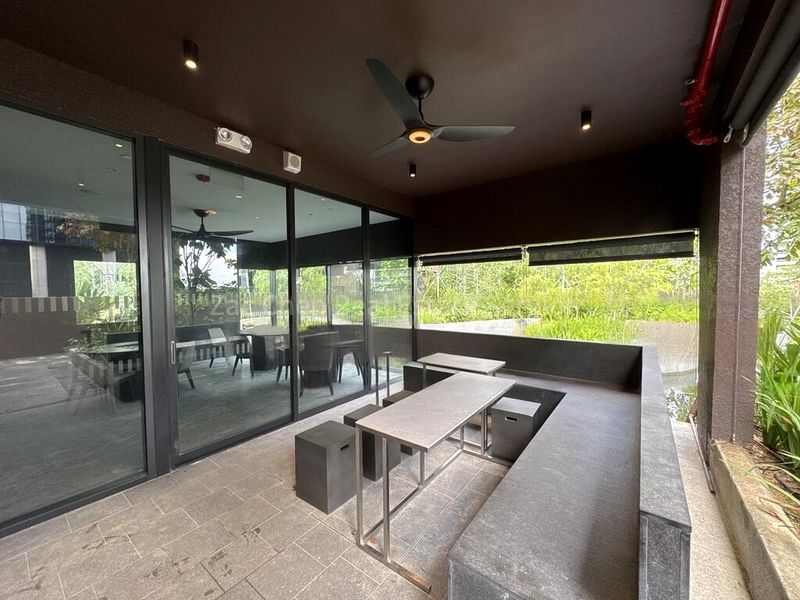 3 Bed Condo for Rent in  Midtown Modern - Image 13