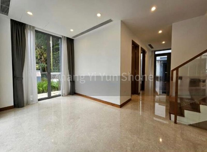 5 Bed Terraced House (Landed) for Rent in  Greenwood Mews - Image 11