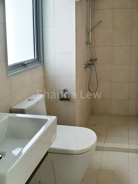 4 Bed Cluster House (Landed) for Rent in Whiteshores - Image 6