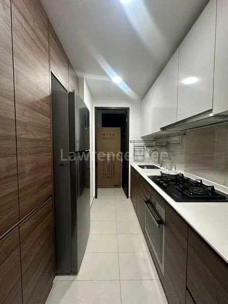 3 Bed Executive Condo for Rent in  The Brownstone - Image 3