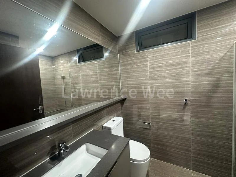 3 Bed Executive Condo for Rent in  The Brownstone - Image 5