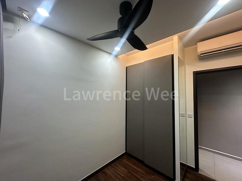 3 Bed Executive Condo for Rent in  The Brownstone - Image 8