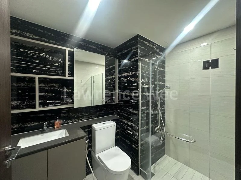 3 Bed Executive Condo for Rent in  The Brownstone - Image 11