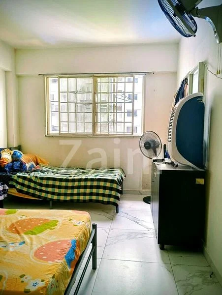 4 Room (4S) HDB for Sale in  843 Woodlands Street 82 - Image 2