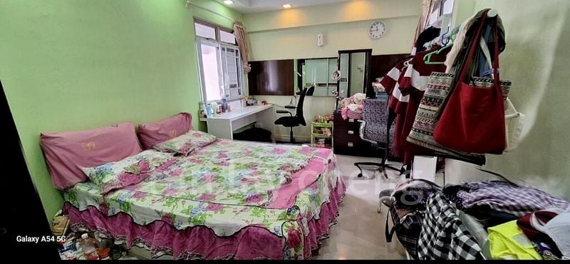 Room (HDB) for Rent in  222 Pasir Ris Street 21 - Image 1