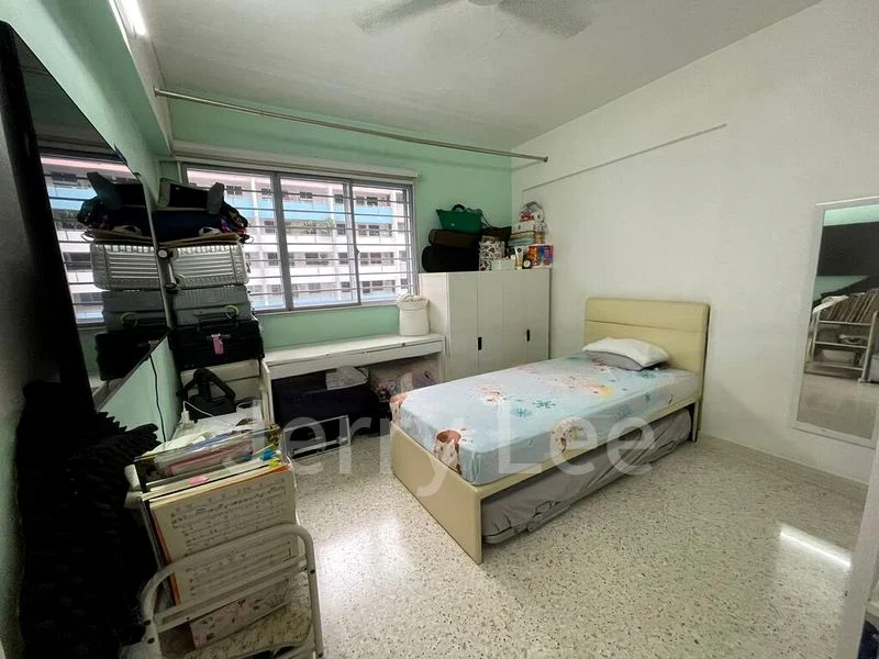 3 Room (3A) HDB for Sale in 429 Clementi Avenue 3 - Image 7