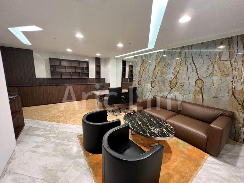 Office for Rent: Suntec City Tower - Image 2