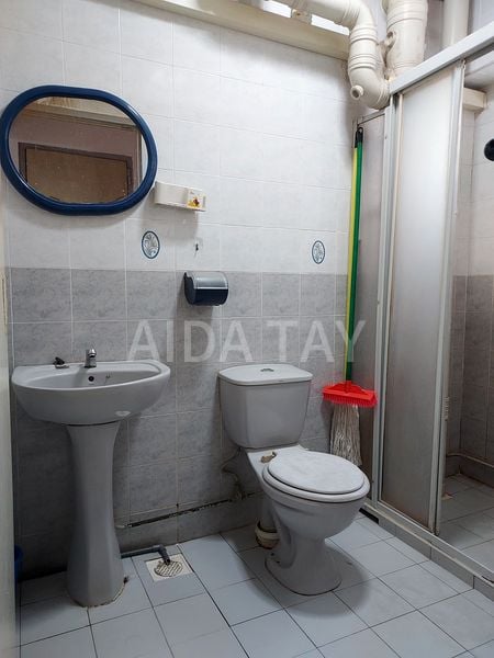 Common Room (HDB) for Rent in  680C Jurong West Central 1 - Image 6