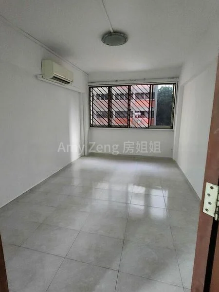 Master Room (HDB) for Rent in  232 Simei Street 4 - Image 5