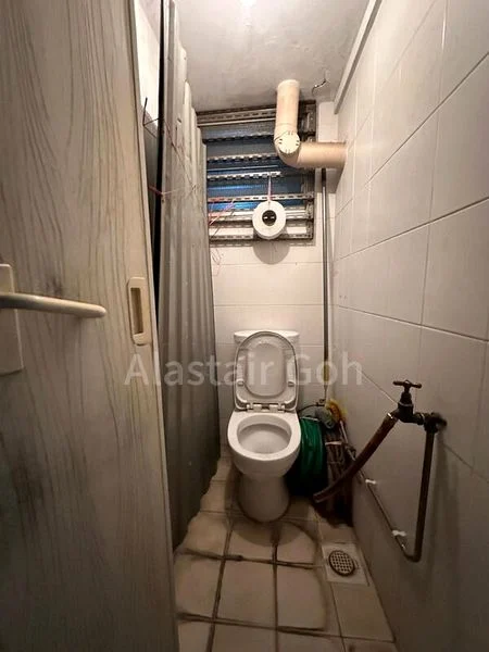 Shop / Shophouse for Rent: 176 Boon Lay Drive - Image 3