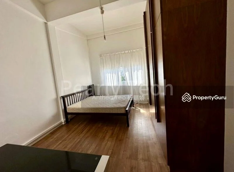 3 Bed Walk-up Apartment (Condo) for Sale in  River Valley Apartments - Image 7