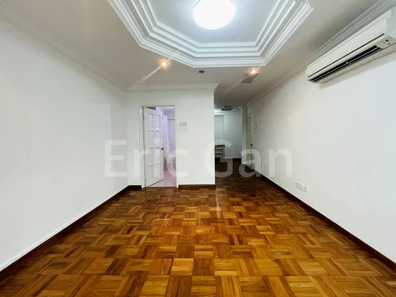 3 Bed Apartment (Condo) for Rent in  336 River Valley - Image 8