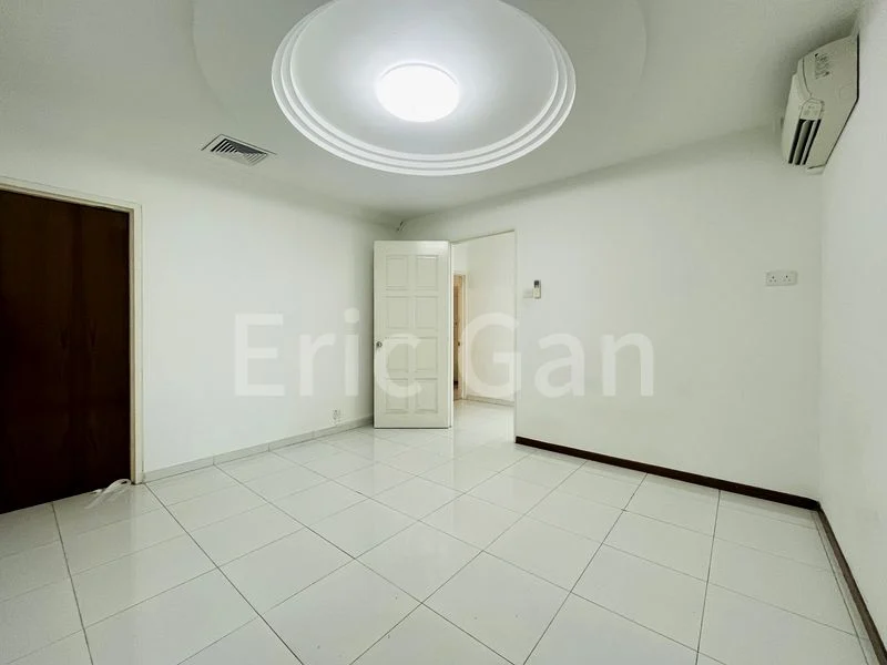 3 Bed Apartment (Condo) for Rent in  336 River Valley - Image 11