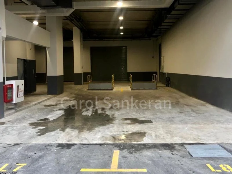 Light Industrial (B1) for Sale: Nordcom II - Image 7