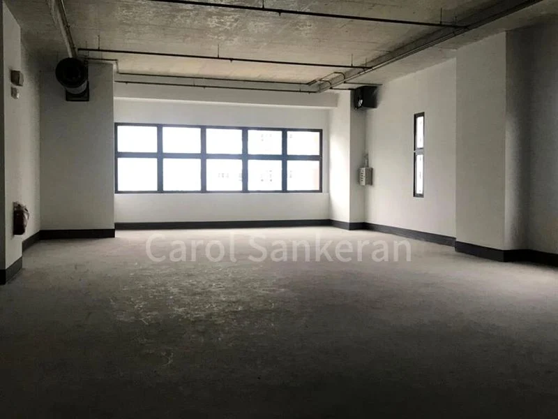 Light Industrial (B1) for Sale: Nordcom II - Image 8
