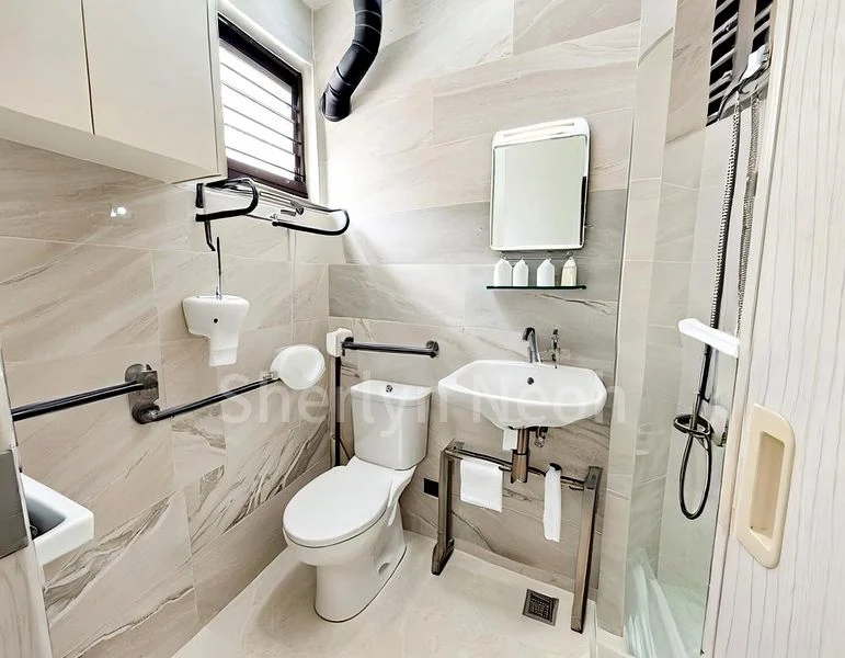 3 Room (3NG) HDB for Sale in  430 Clementi Avenue 3 - Image 3