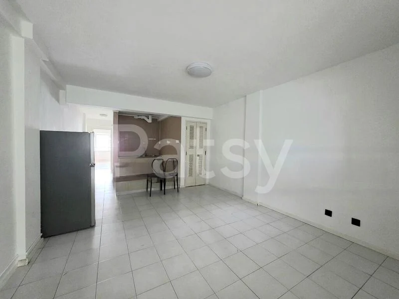 1 Bed Apartment (Condo) for Rent in  The Centrepoint - Image 1