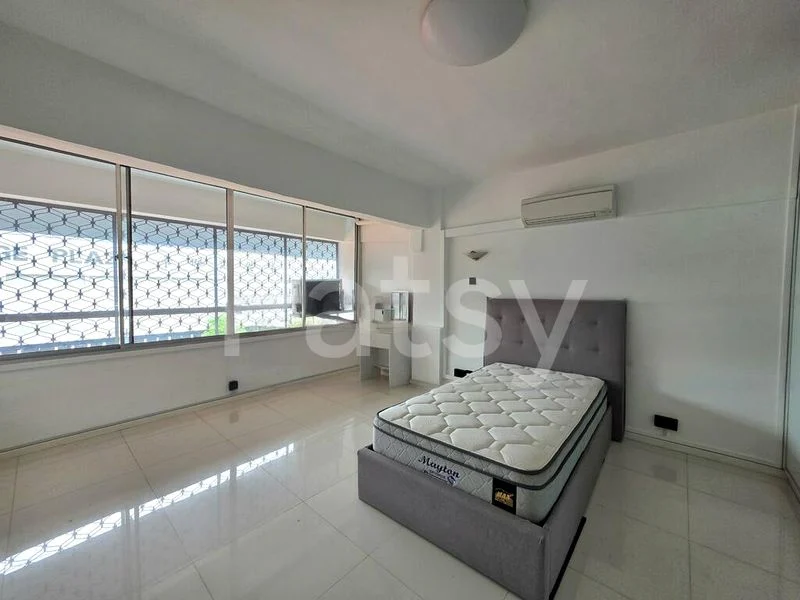 1 Bed Apartment (Condo) for Rent in  The Centrepoint - Image 8