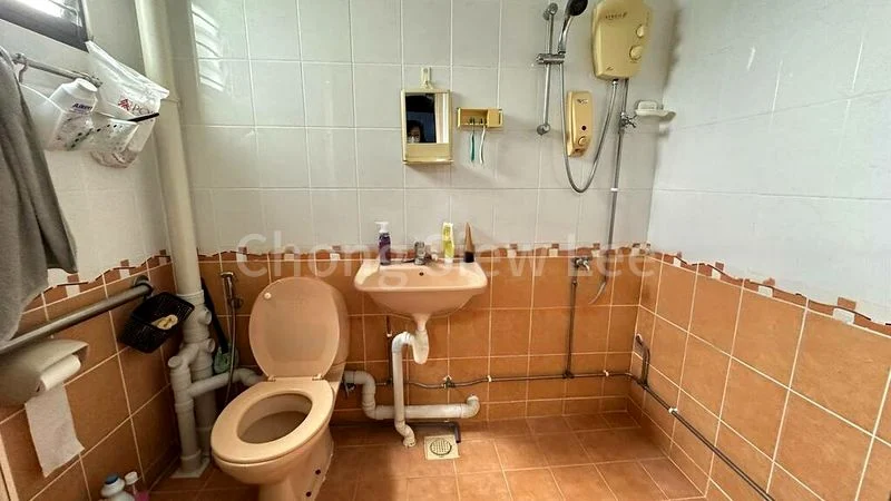 3 Room (3A) HDB for Rent in  102 Tampines Street 11 - Image 3