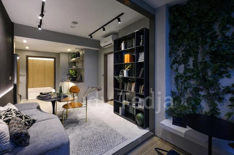 2 Bed Apartment (Condo) for Sale in  Sophia Road - Image 1
