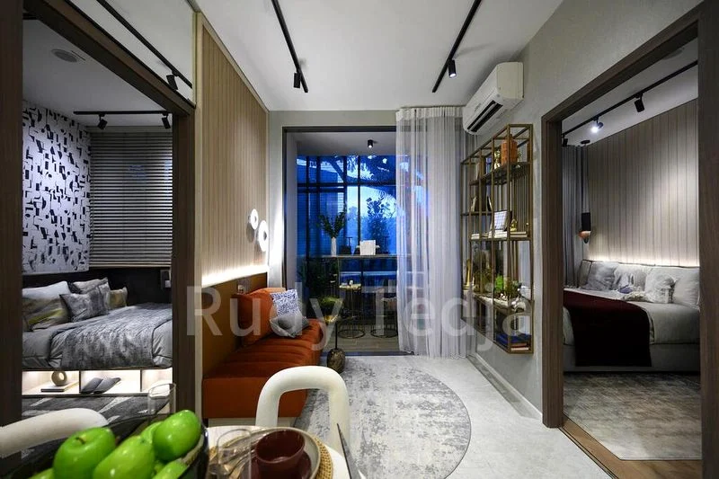 2 Bed Apartment (Condo) for Sale in  Sophia Road - Image 3