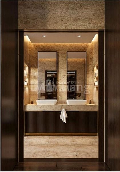 8 Bed Semi-Detached House (Landed) for Sale in Changi Court - Image 4