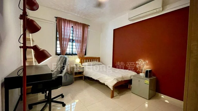 Common Room (HDB) for Rent in 5 Dover Crescent - Image 4