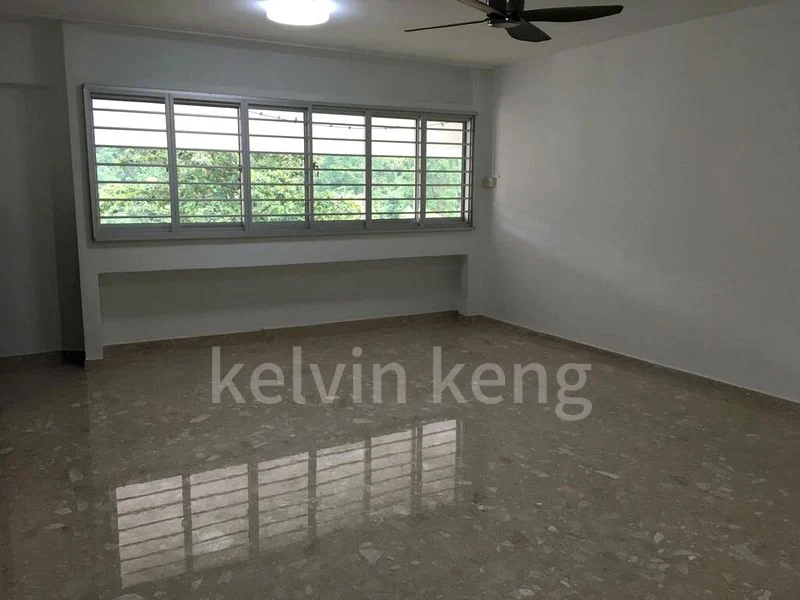 4 Room (4A) HDB for Rent in 118 Clementi Street 13 - Image 1
