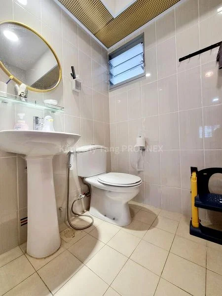 5 Room (5I) HDB for Sale in  782A Woodlands Crescent - Image 7