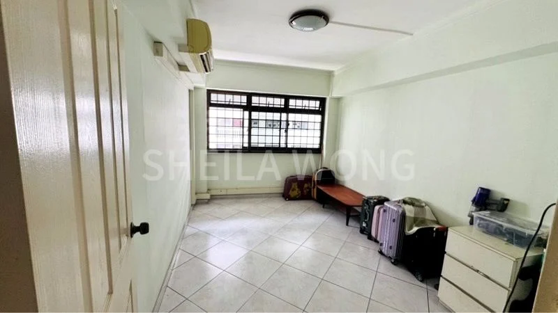 5 Room (5I) HDB for Sale in  228A Compassvale Walk - Image 2