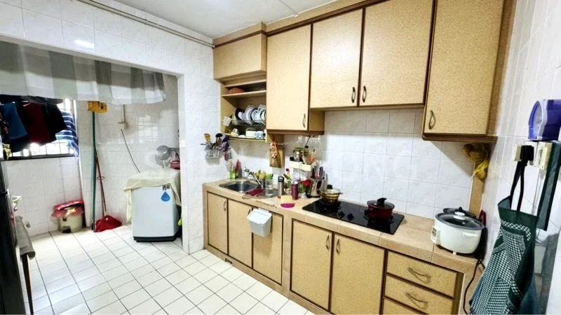 5 Room (5I) HDB for Sale in  228A Compassvale Walk - Image 5