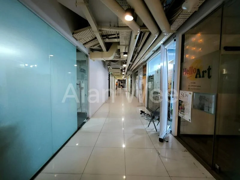 Thomson V Two: Retail Shop for Sale - Image 2