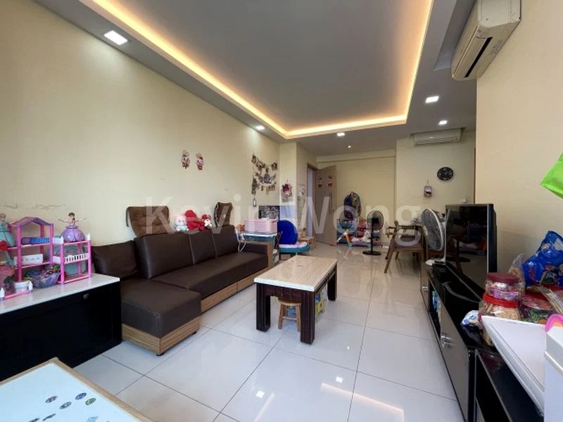 3 Bed Executive Condo for Sale in Esparina Residences - Image 1