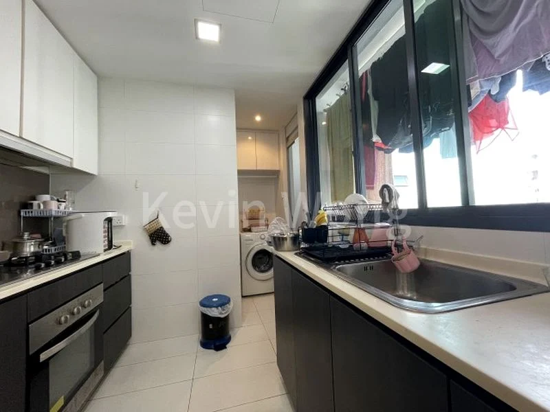 3 Bed Executive Condo for Sale in Esparina Residences - Image 6