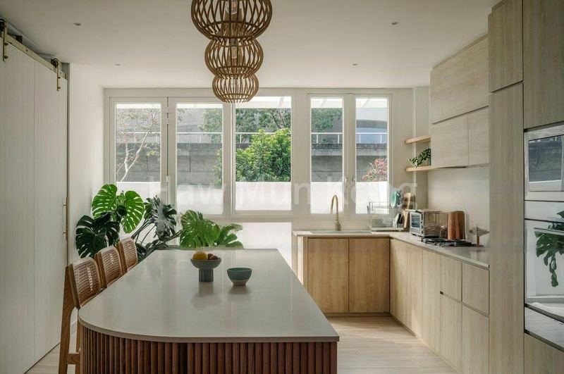 4 Bed Terraced House (Landed) for Sale in  Ansar Garden - Image 4