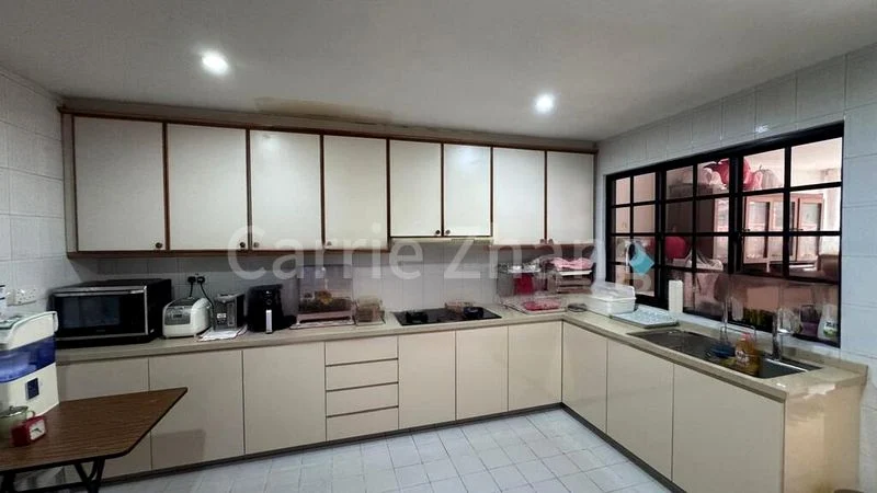 Room (Landed) for Rent in  Yunnan Gardens - Image 2