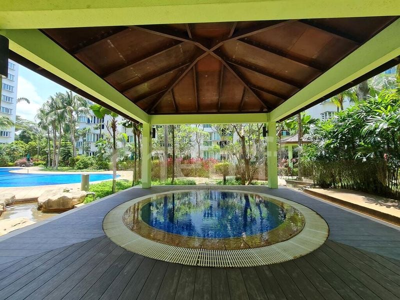 Common Room (Condo) for Rent in  The Warren - Image 5