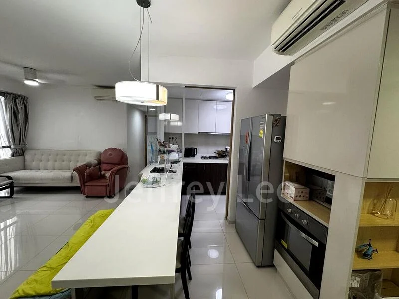 3 Bed Executive Condo for Rent in  Twin Waterfalls - Image 4