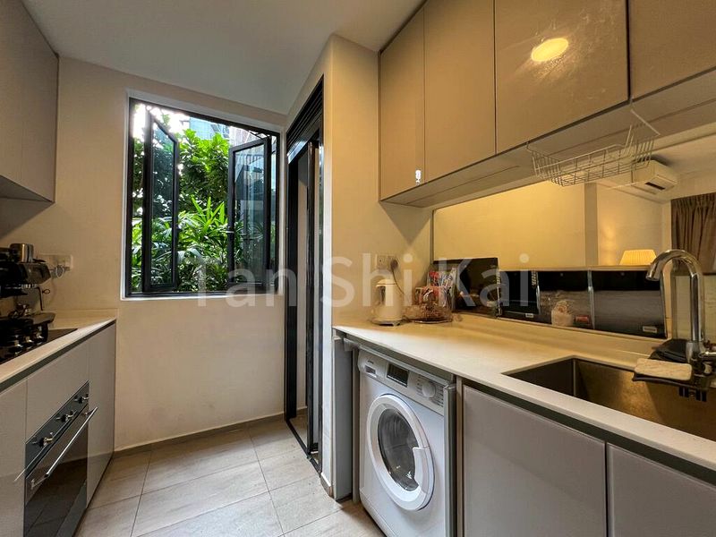 3 Bed Condo for Rent in  Parc Esta - Image 4