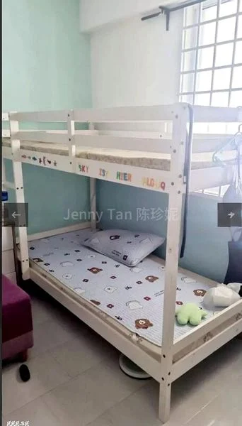 Room (HDB) for Rent in 104 Henderson Crescent - Image 3