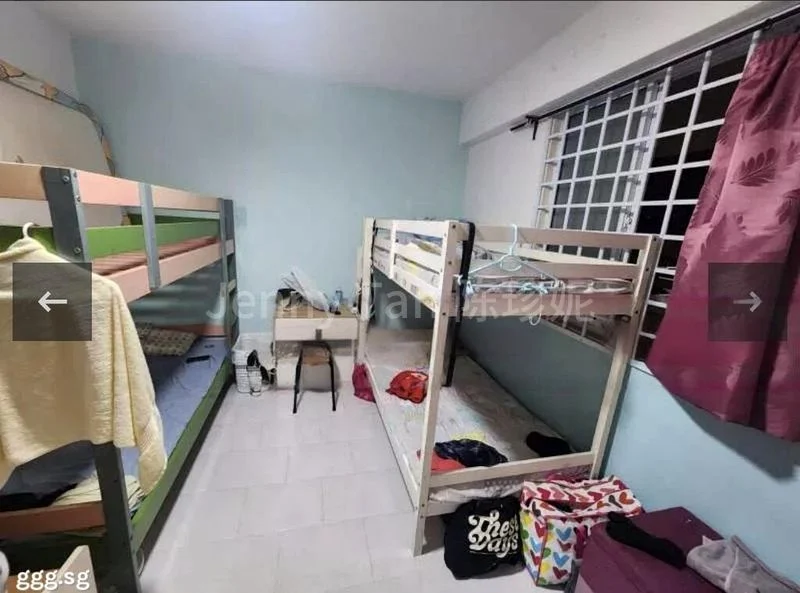 Room (HDB) for Rent in 104 Henderson Crescent - Image 1