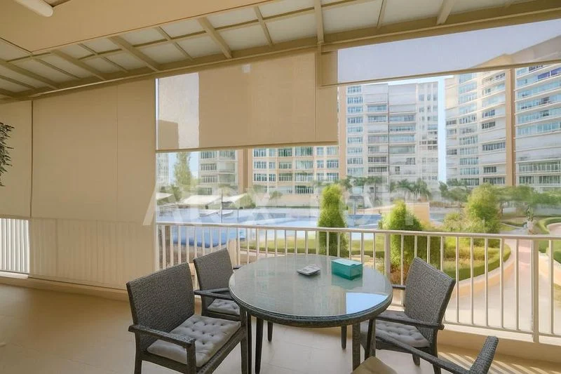 3 Bed Executive Condo for Sale in  Watercolours - Image 11