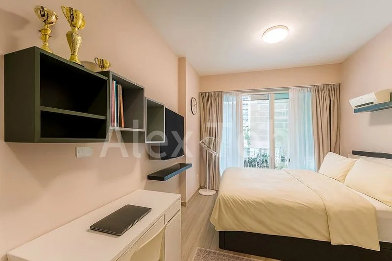 3 Bed Executive Condo for Sale in  Watercolours - Image 2