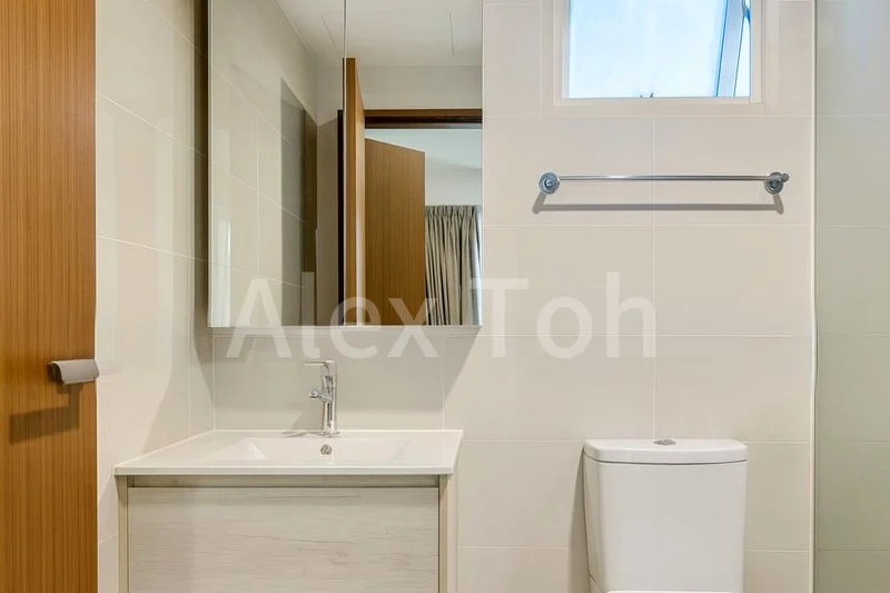 3 Bed Executive Condo for Sale in  Watercolours - Image 6