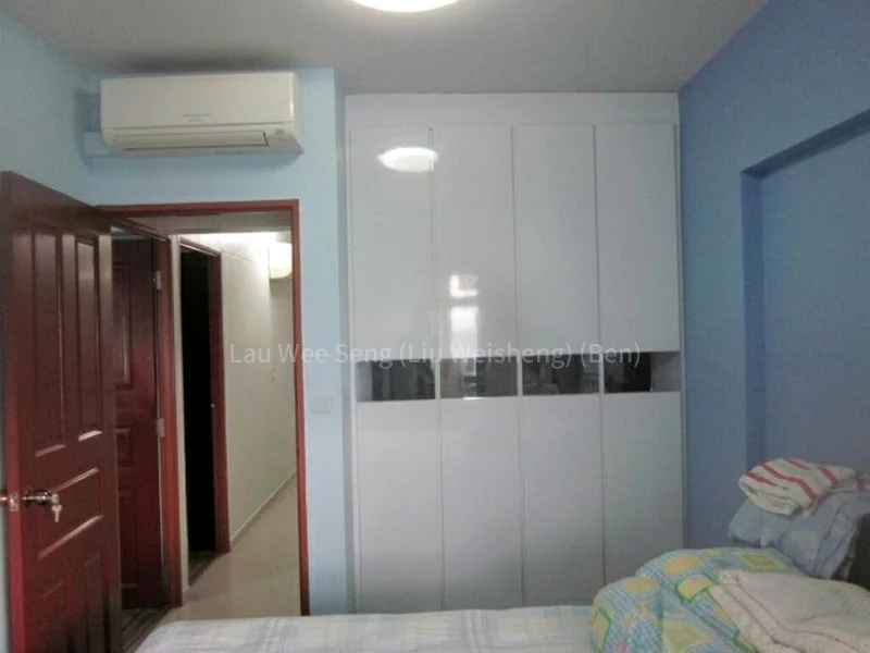 4 Room (4A) HDB for Rent in 385 Bukit Batok West Avenue 5 - Image 1