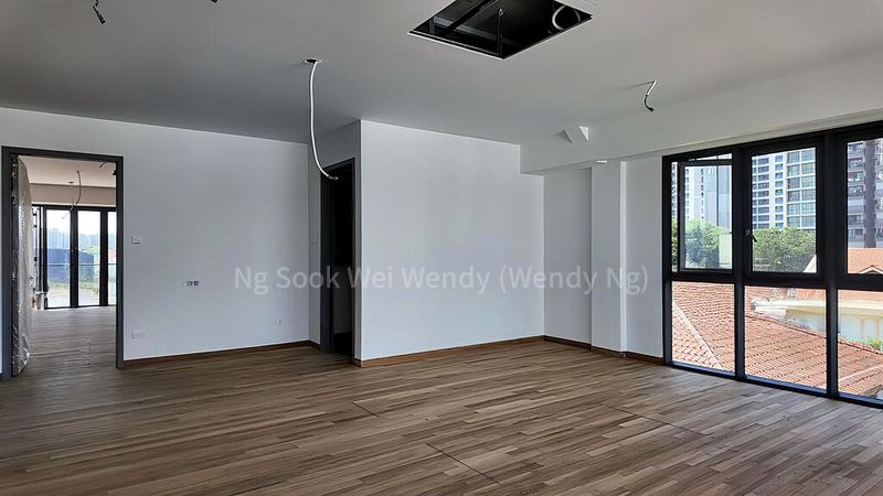 8 Bed Semi-Detached House (Landed) for Sale in  Fernvale Gardens - Image 8
