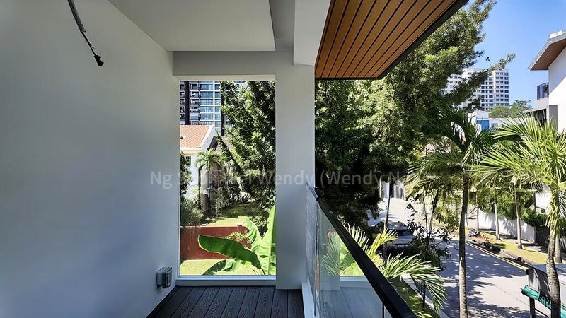 8 Bed Semi-Detached House (Landed) for Sale in  Fernvale Gardens - Image 14